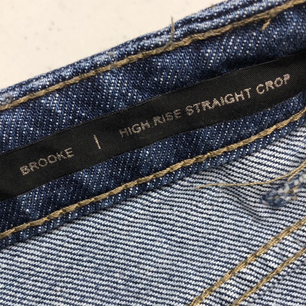 LIKE NEW DAVID BITTON BROOKE HIGH-RISE STRAIGHT CROP JEANS 26x26 ⭐️ - Picture 4 of 11